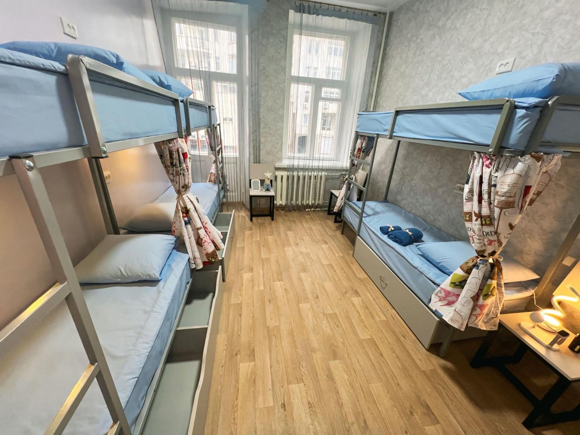 Comfort 24 Hostel キエフ エクステリア 写真