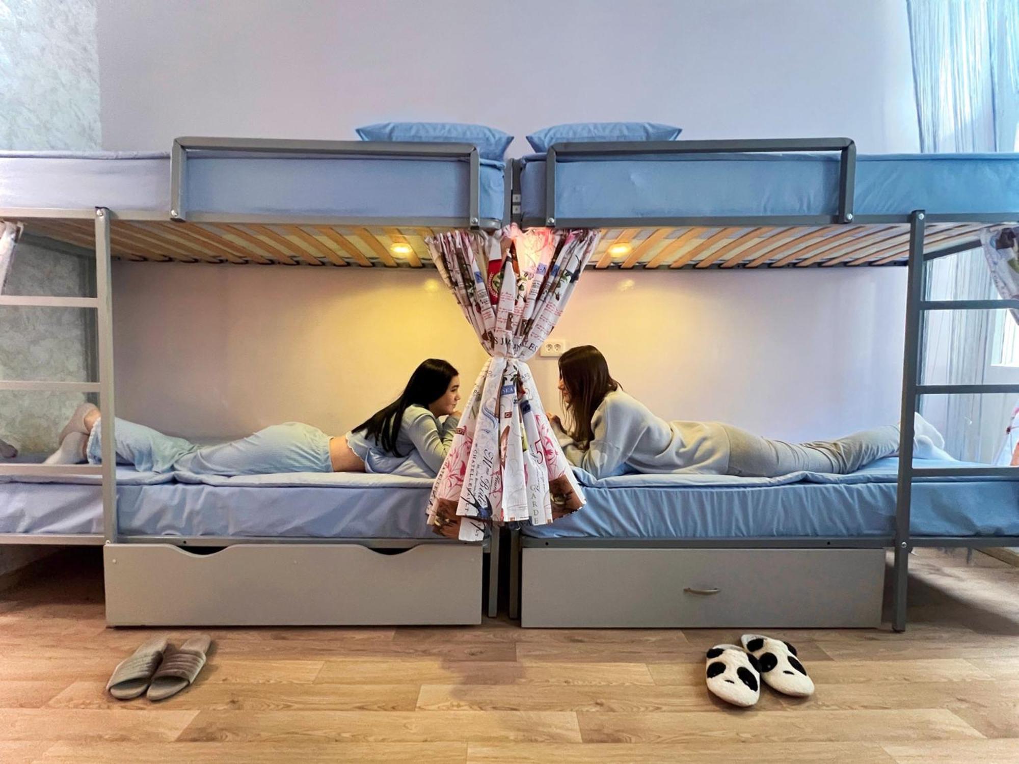 Comfort 24 Hostel キエフ エクステリア 写真